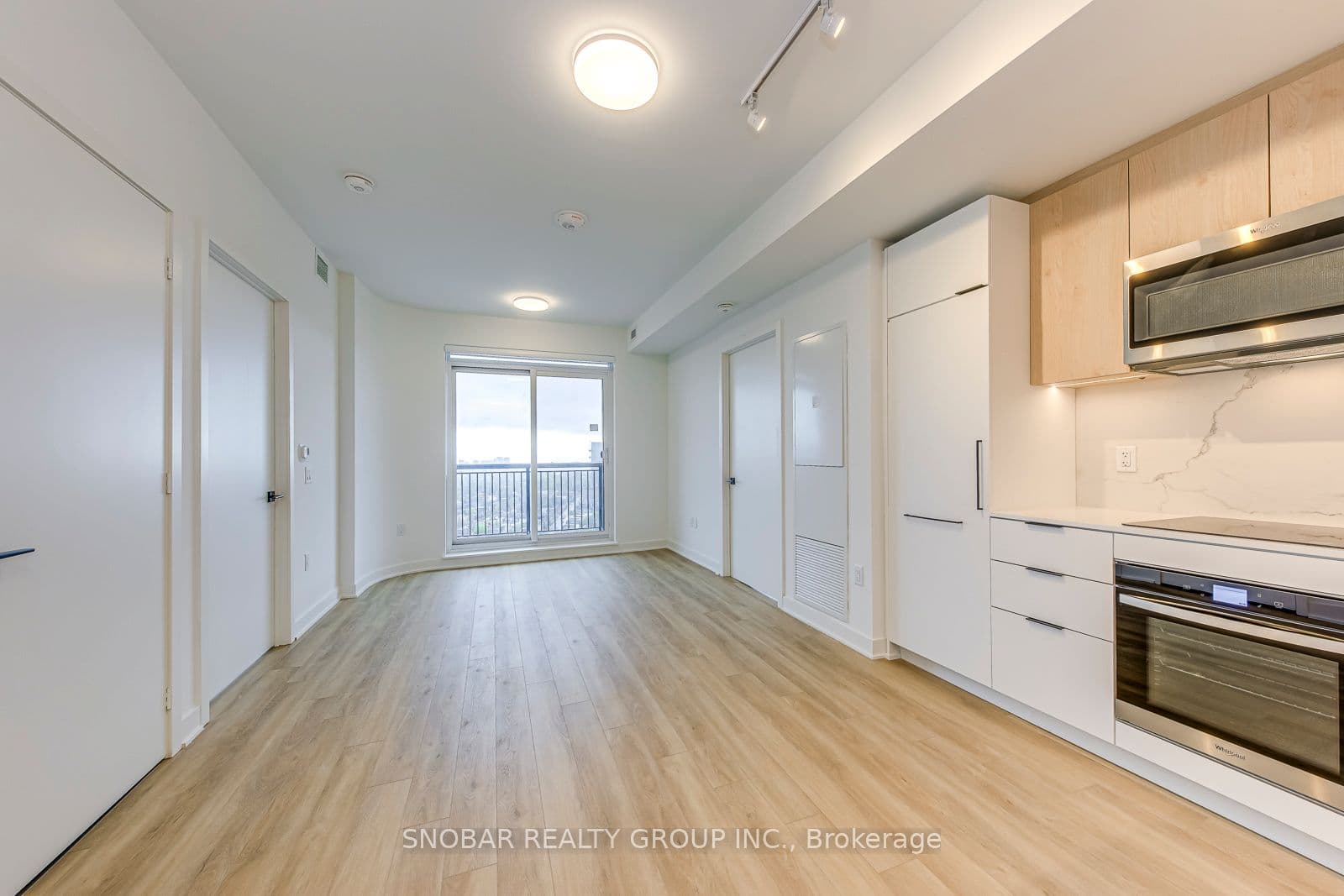 #2308 1245 Dupont Street