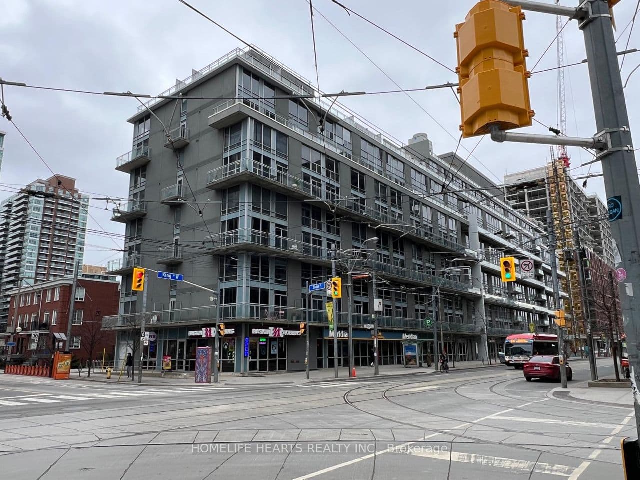 #208 1029 King Street
