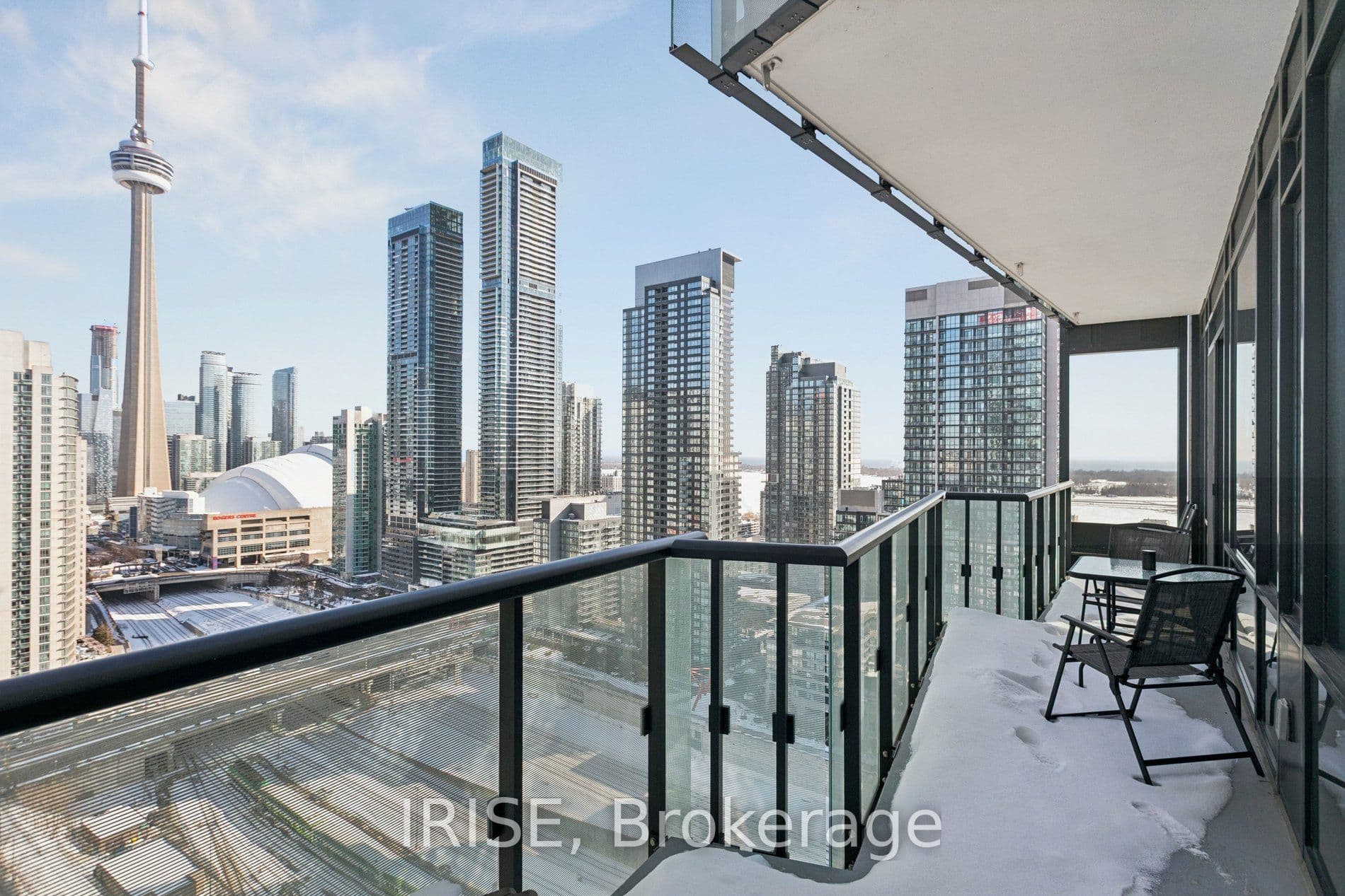 #PH -14 480 Front Street