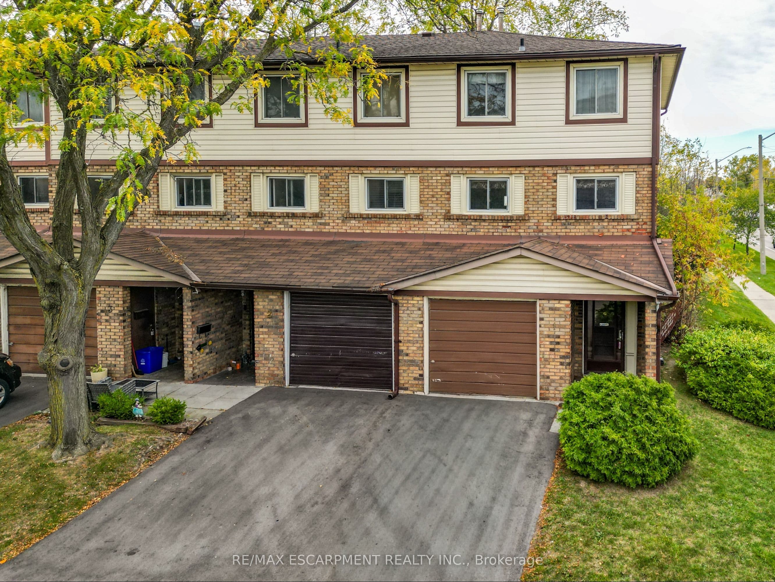 #1 34 Bow Valley Drive