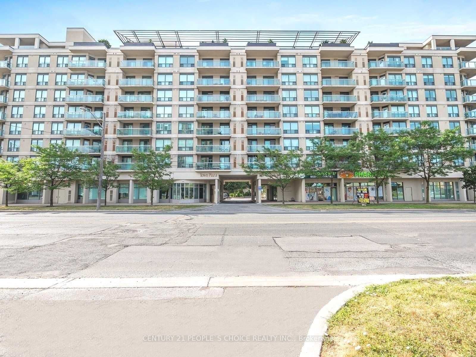 #603 935 Sheppard Avenue - Photo 1