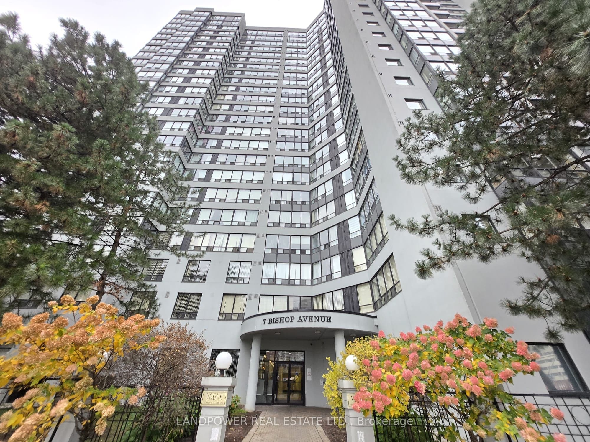#1106 7 Bishop Avenue