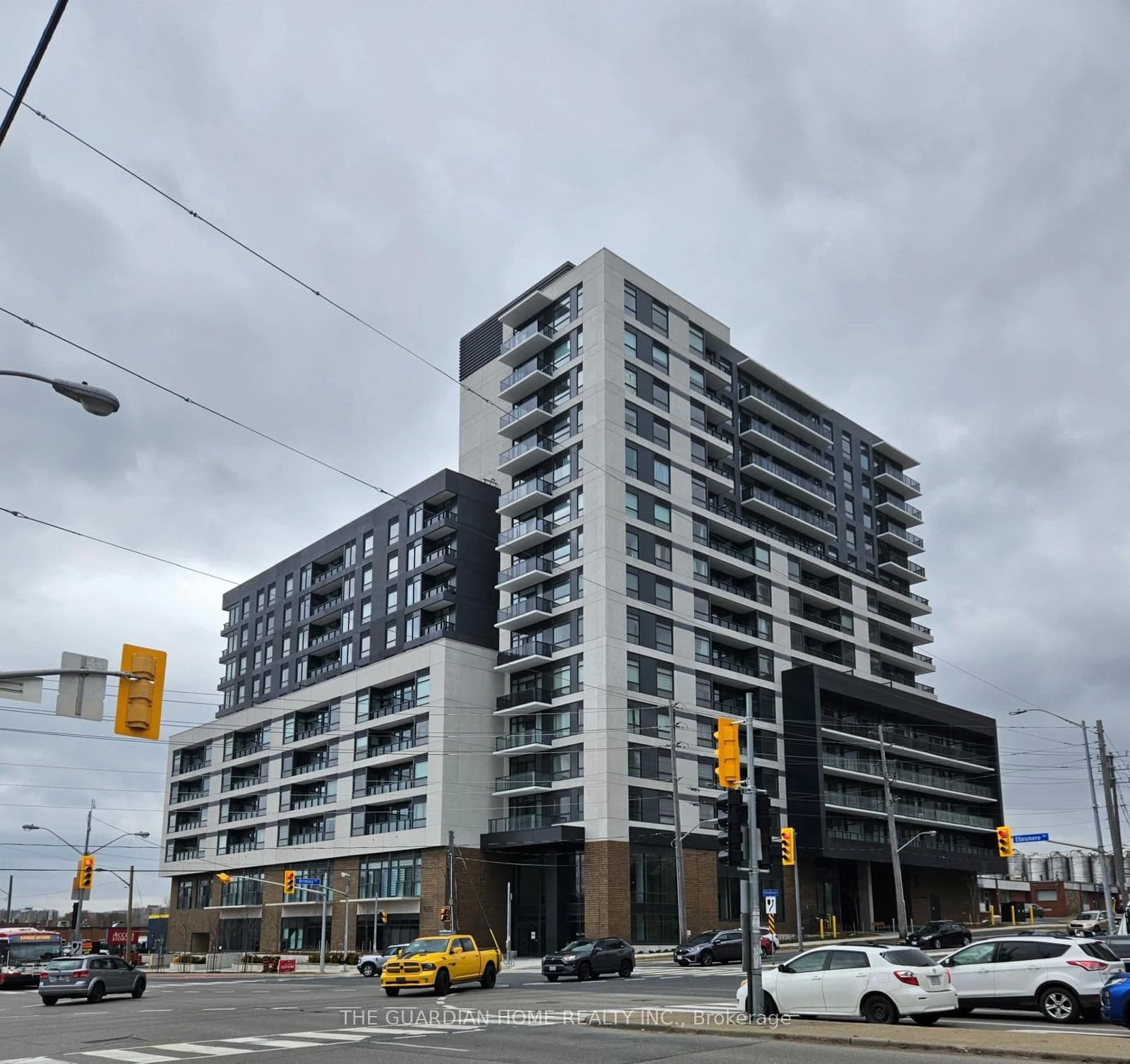 #307 1350 Ellesmere Road