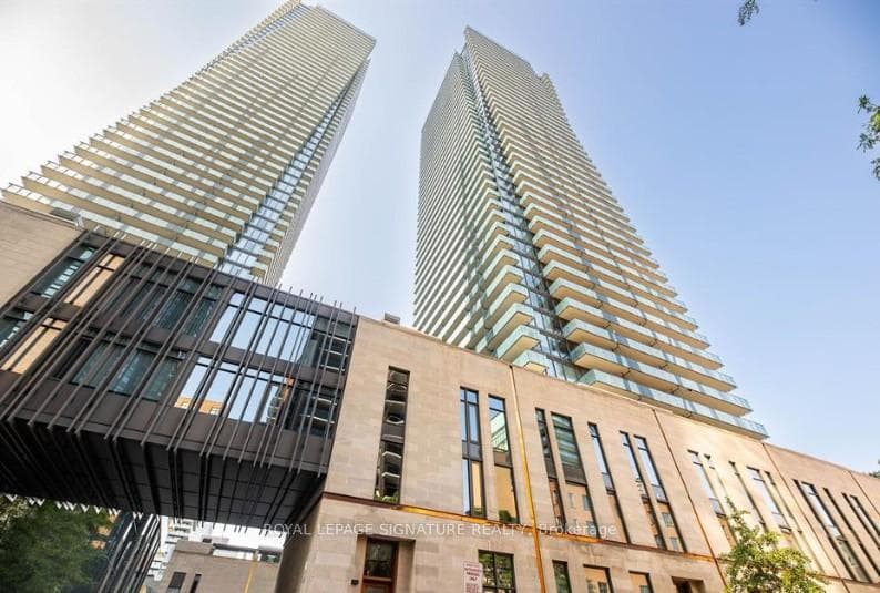 #1410 65 St. Mary Street