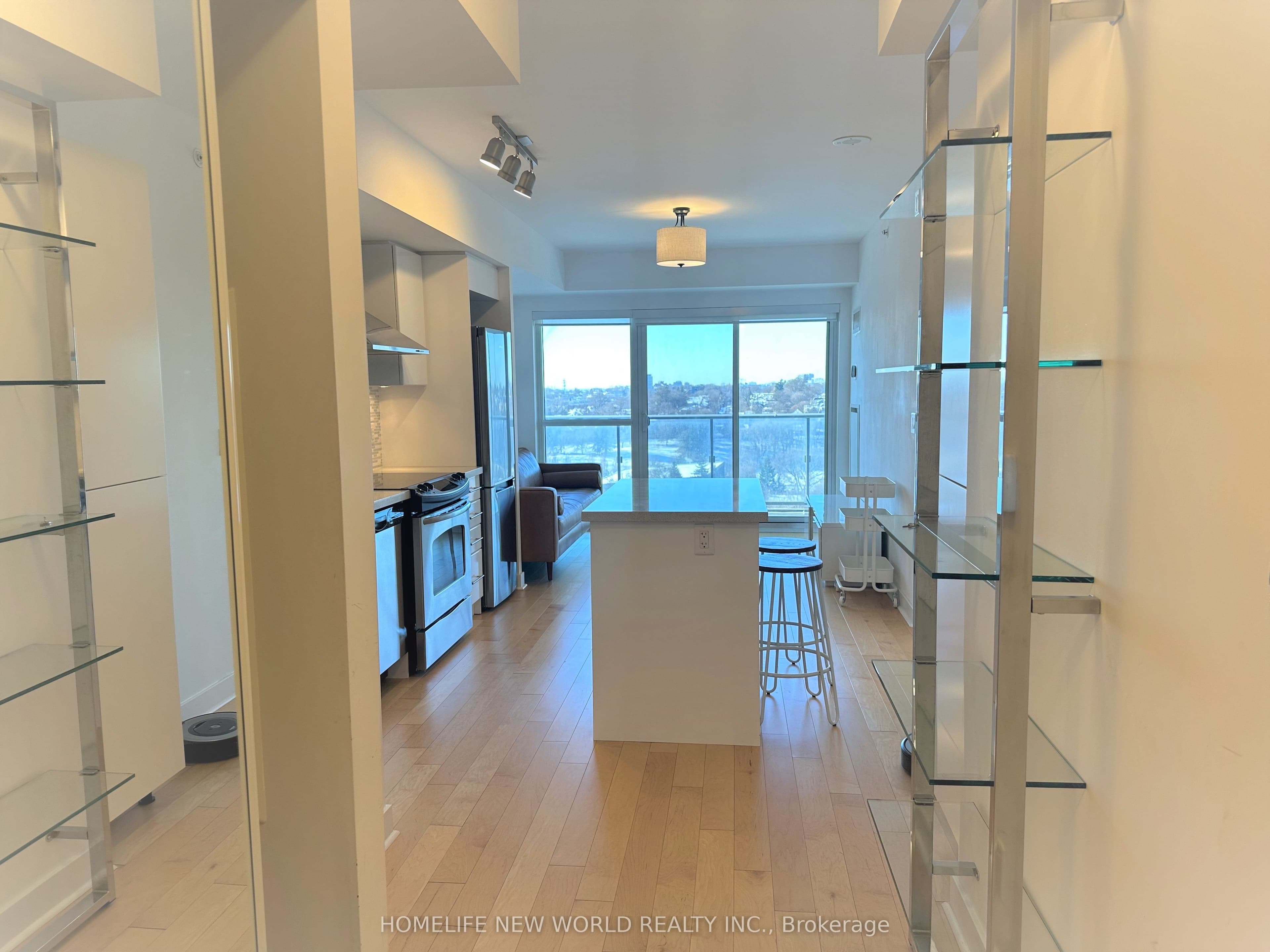 #1211 58 Orchard View Boulevard